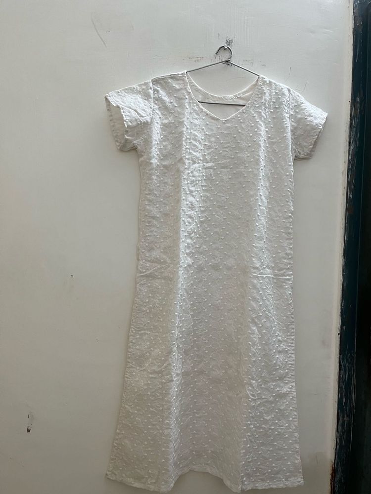 chikankari  pure cotton kurta