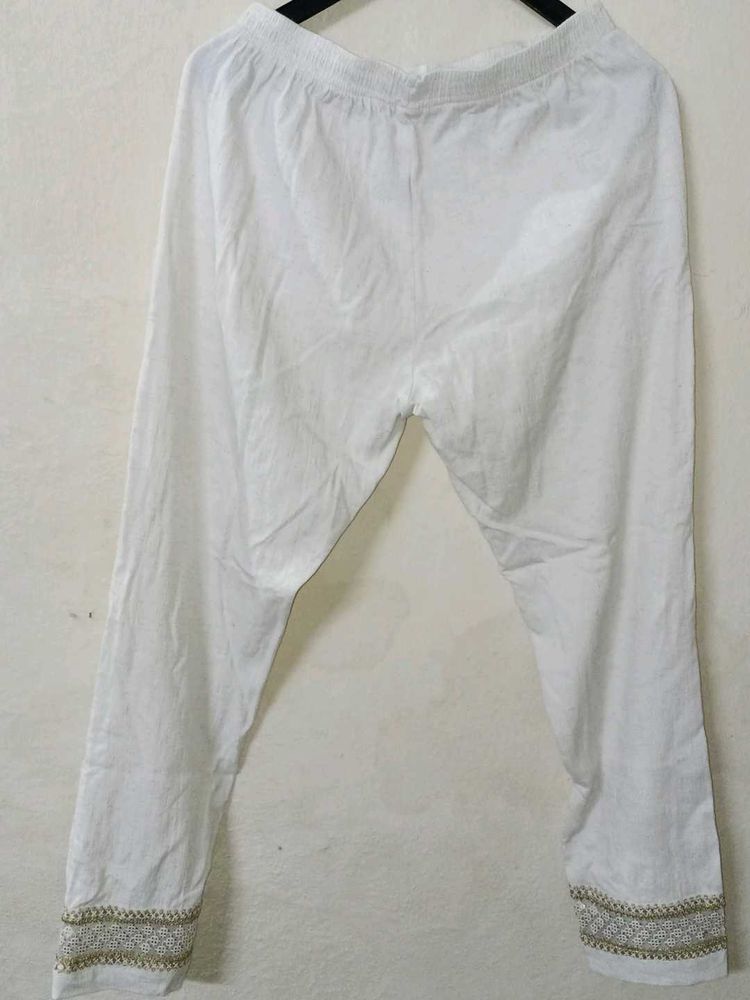 White straight pant with Embroidered Hem