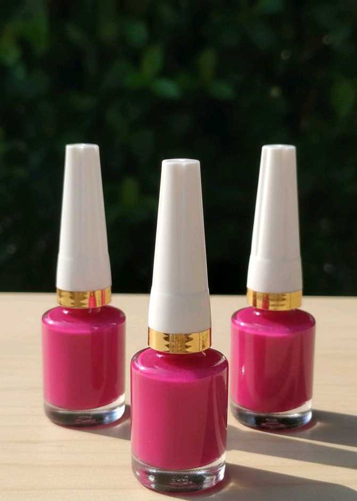 Hot Pink Nail Polish Set