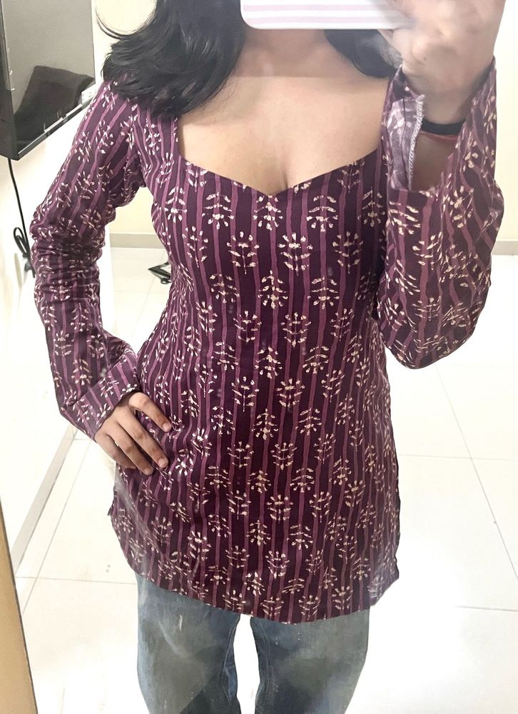 THE SAYURI Corset Back Purple Printed Kurti