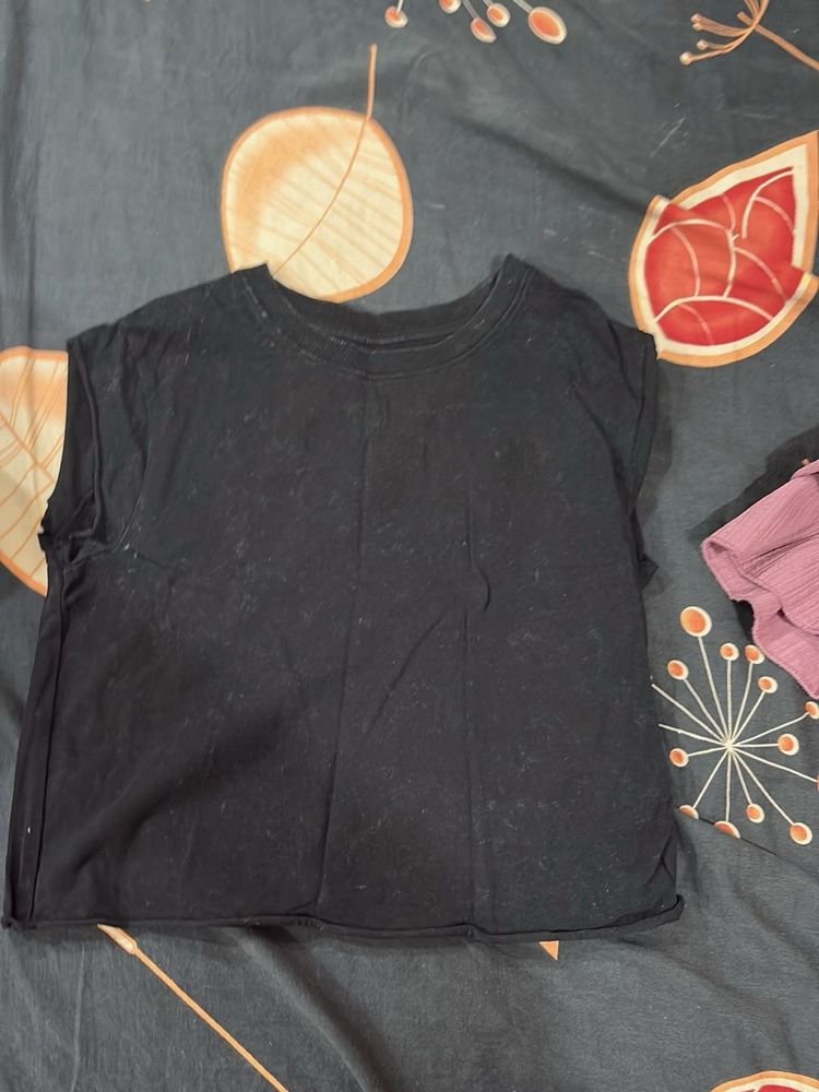 Black Cropped T-Shirt