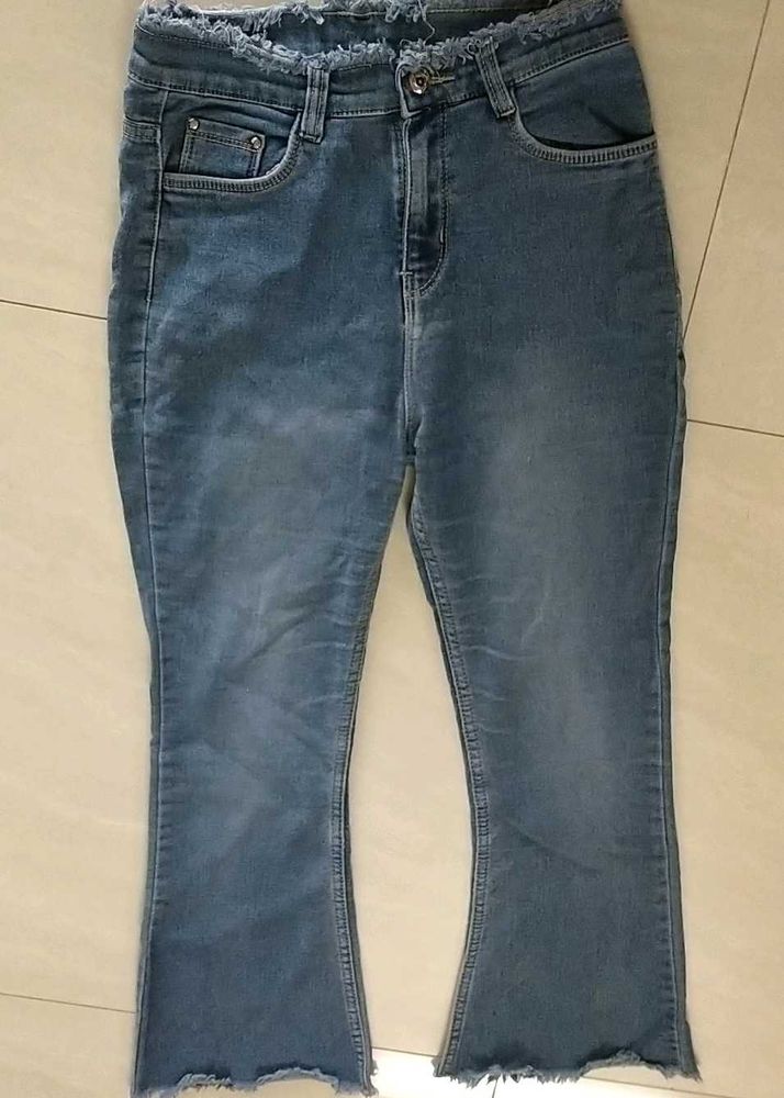 Frayed Hem Flare Jeans