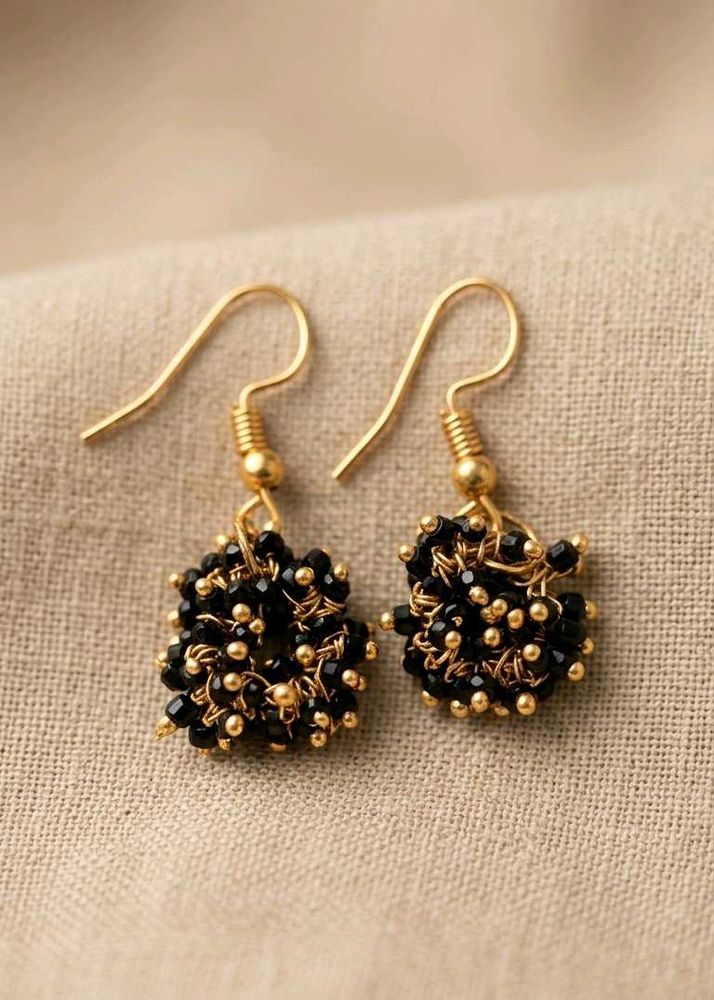 Chic Black &amp; Gold Beaded Earrings