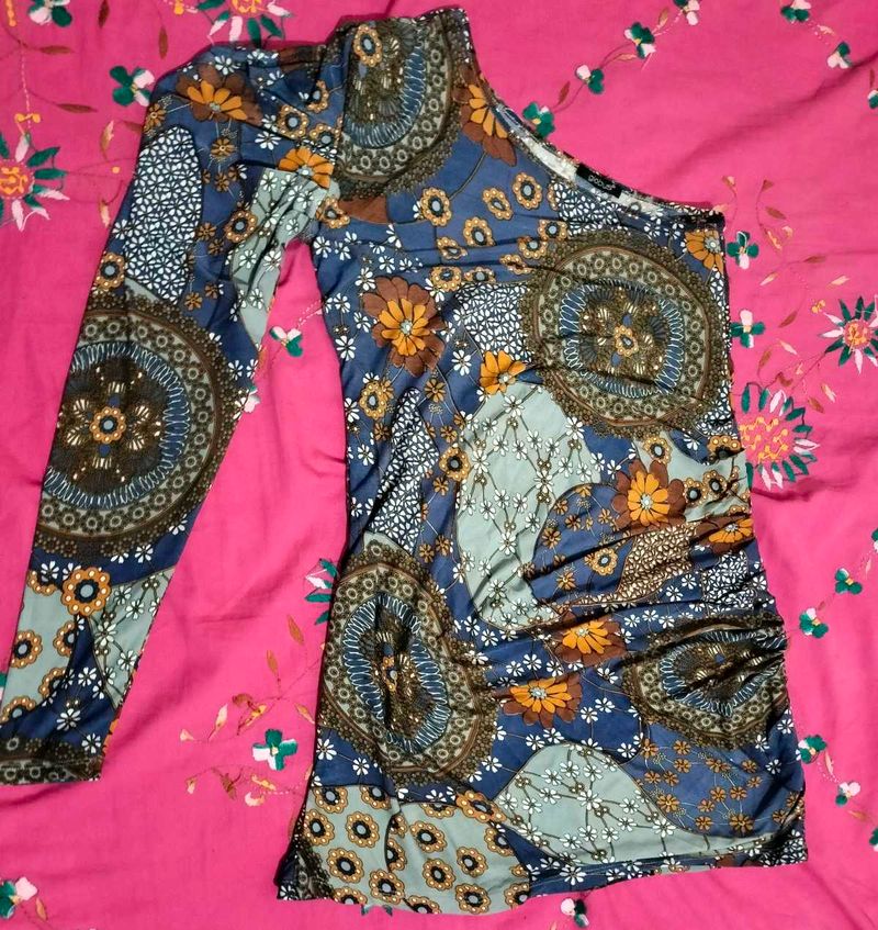 One-Shoulder Print Mini Dress