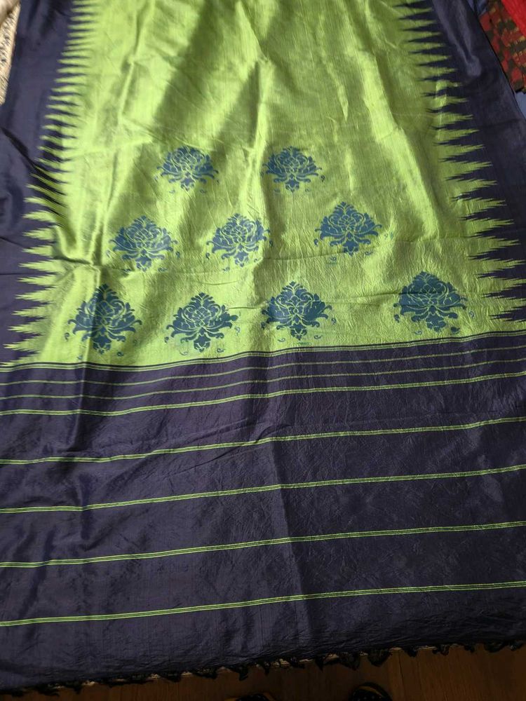 Green &amp; Navy Blue Saree