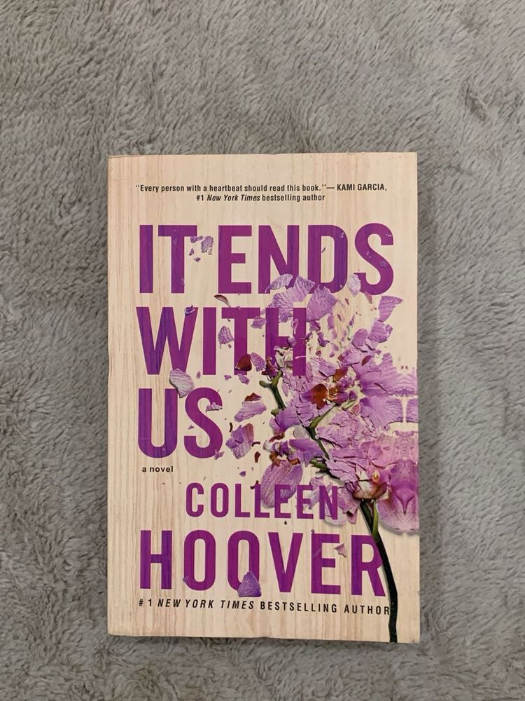 It Ends With Us by Colleen Hoover
