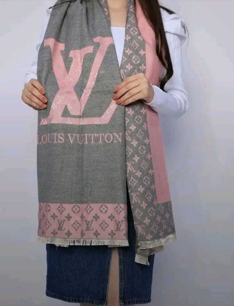 Louis Vuitton iconic Pink &amp; Grey  Scarf