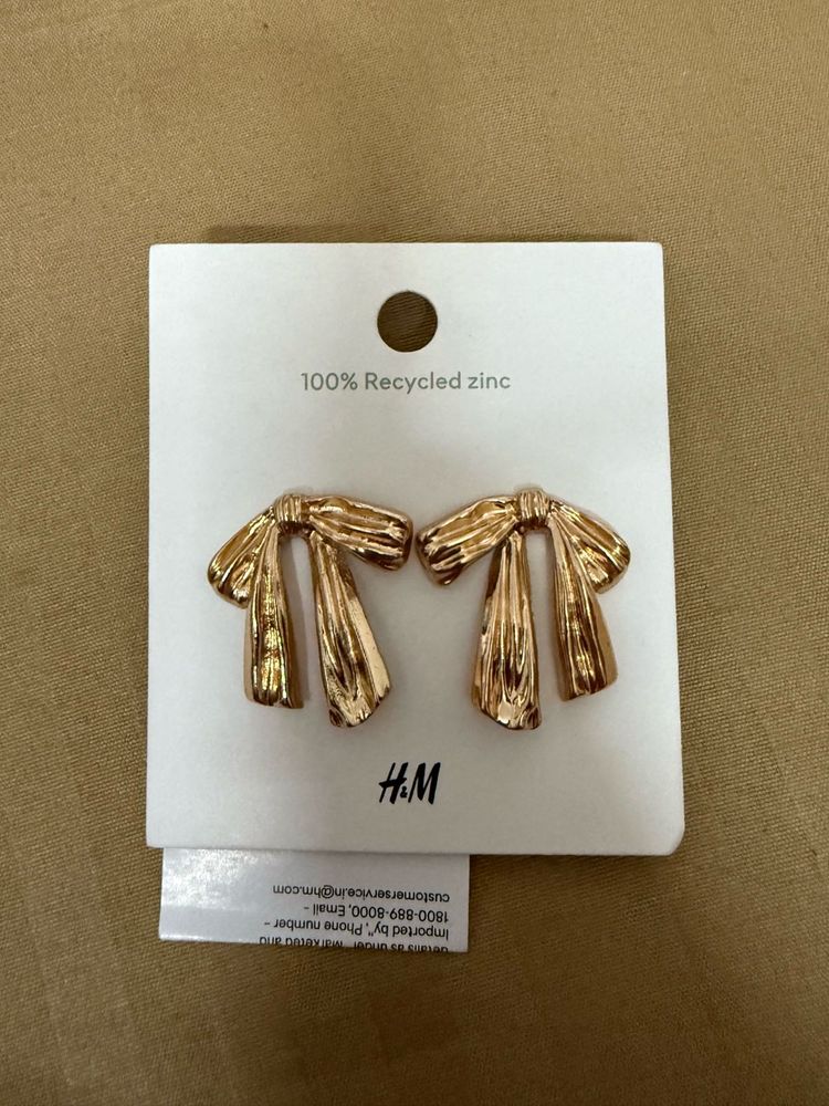 H&amp;M Gold Bow Drop Earrings
