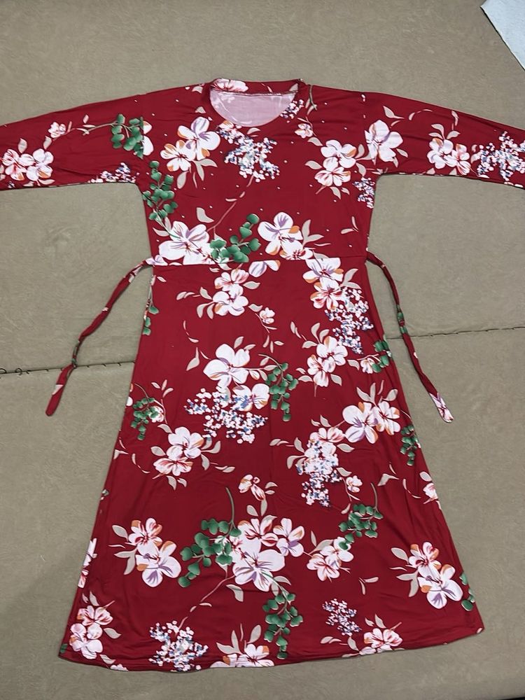Chic Red Floral Print Midi Dress