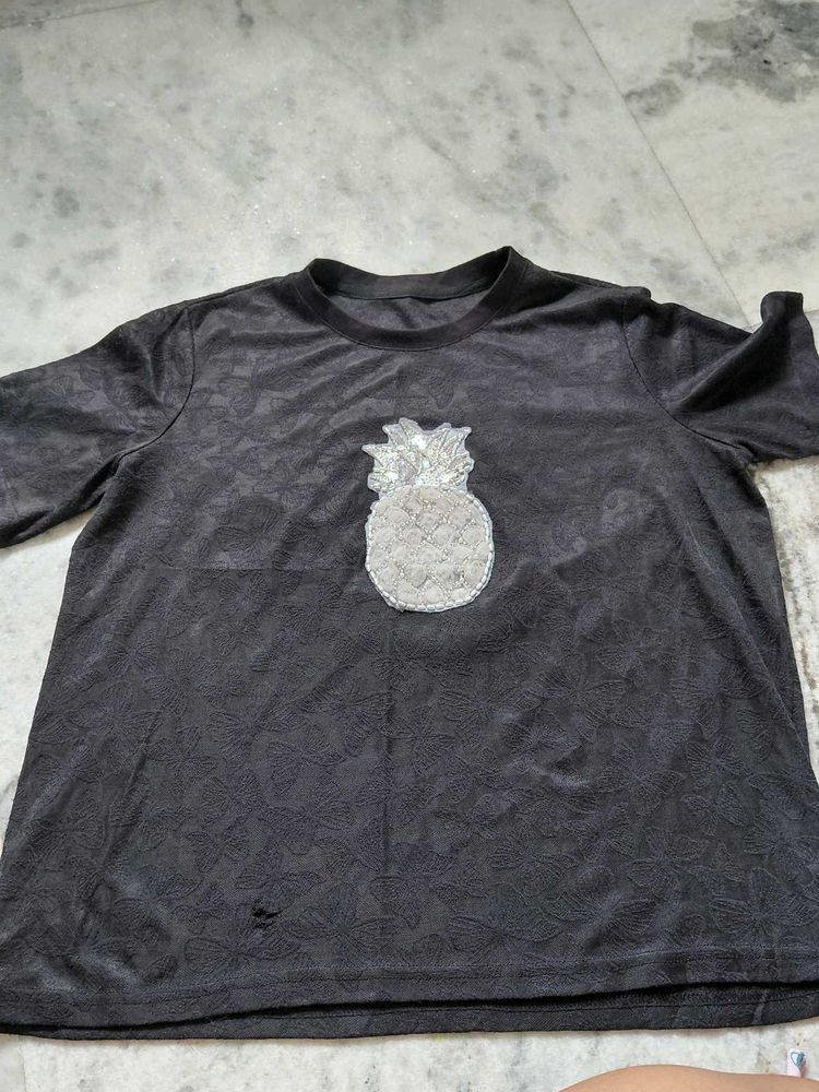 Stylish Black T-Shirt with Pineapple Design