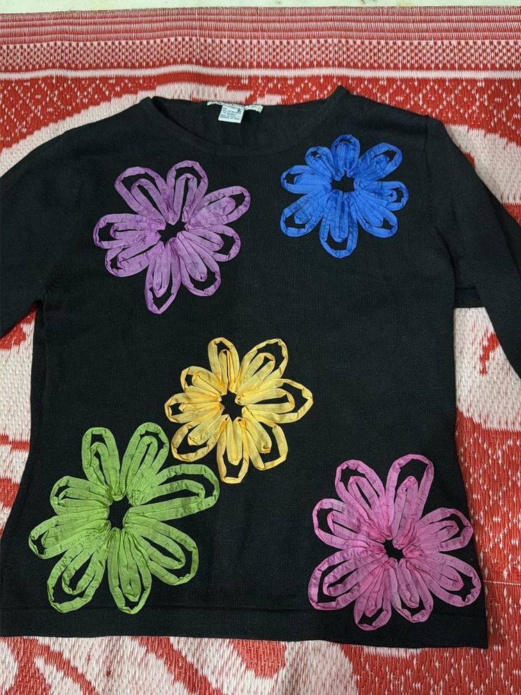 korean style Black Top with Colorful Flower