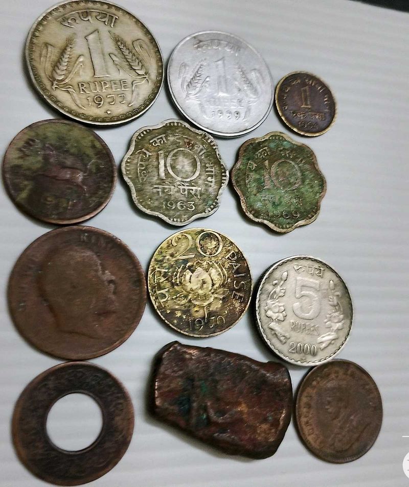 12 vintage circulated coins