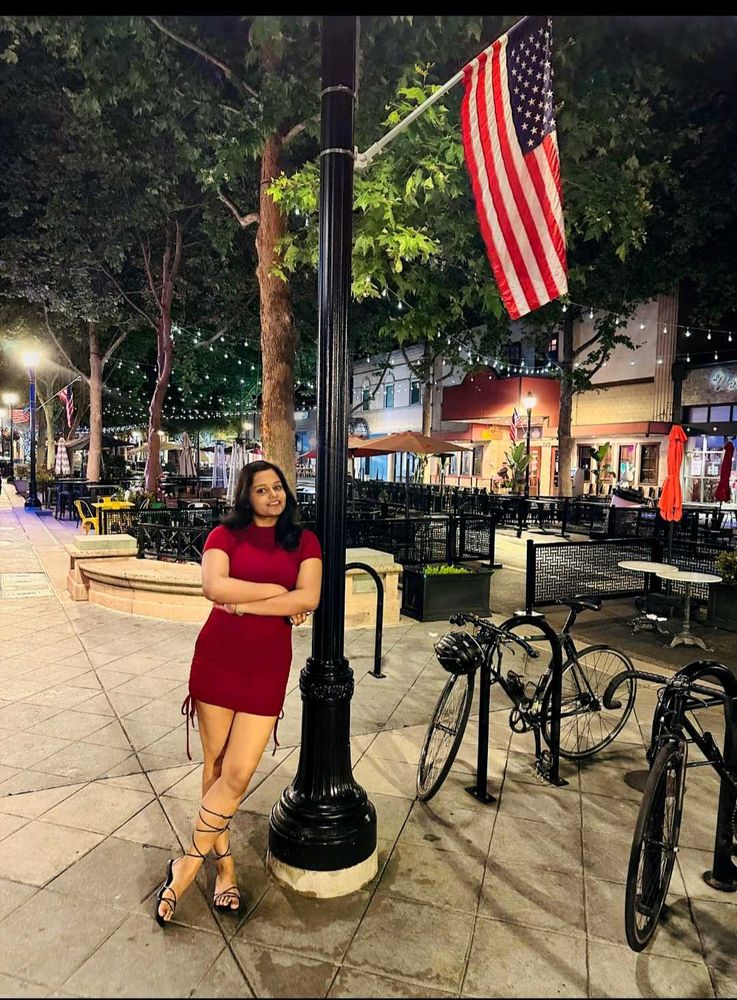 Tie-up Red Bodycon Dress