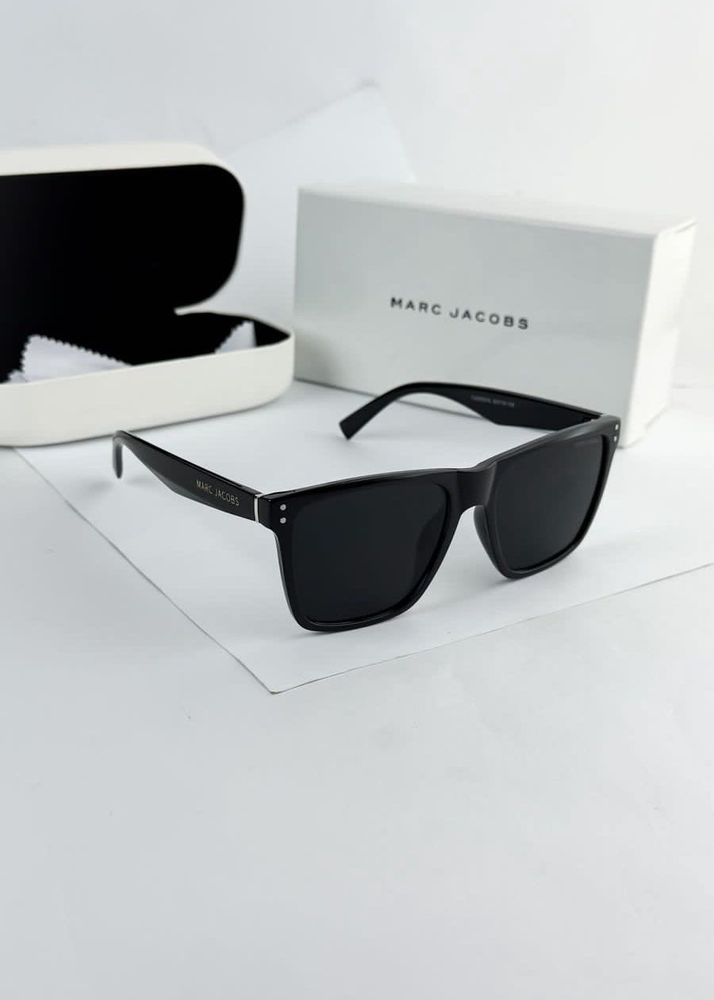 MARC JACOBS BLACK 6000