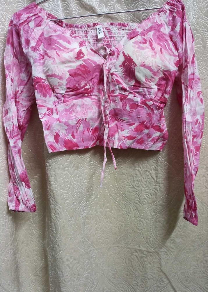 Chic Floral Print Long Sleeve Crop Top