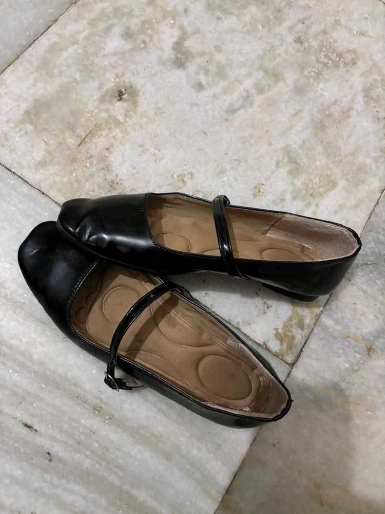Classic Black Mary Jane Flats