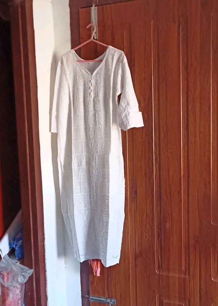 PRICE DROPPED HURRY UP Chikankari White Kurta With