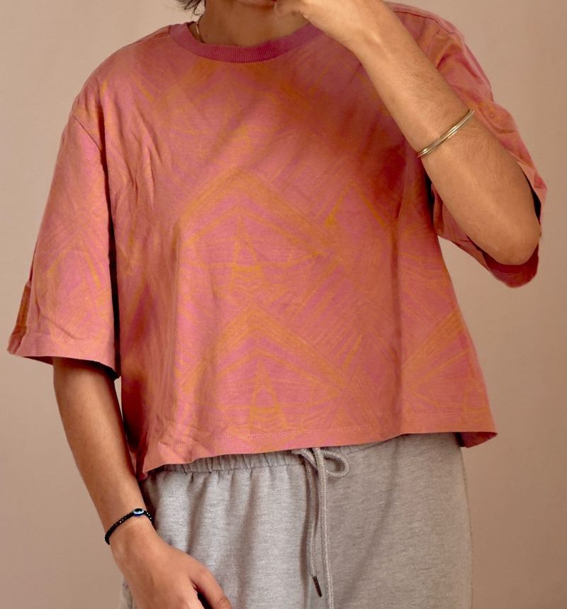 Pink Graphic Print Cropped T-Shirt