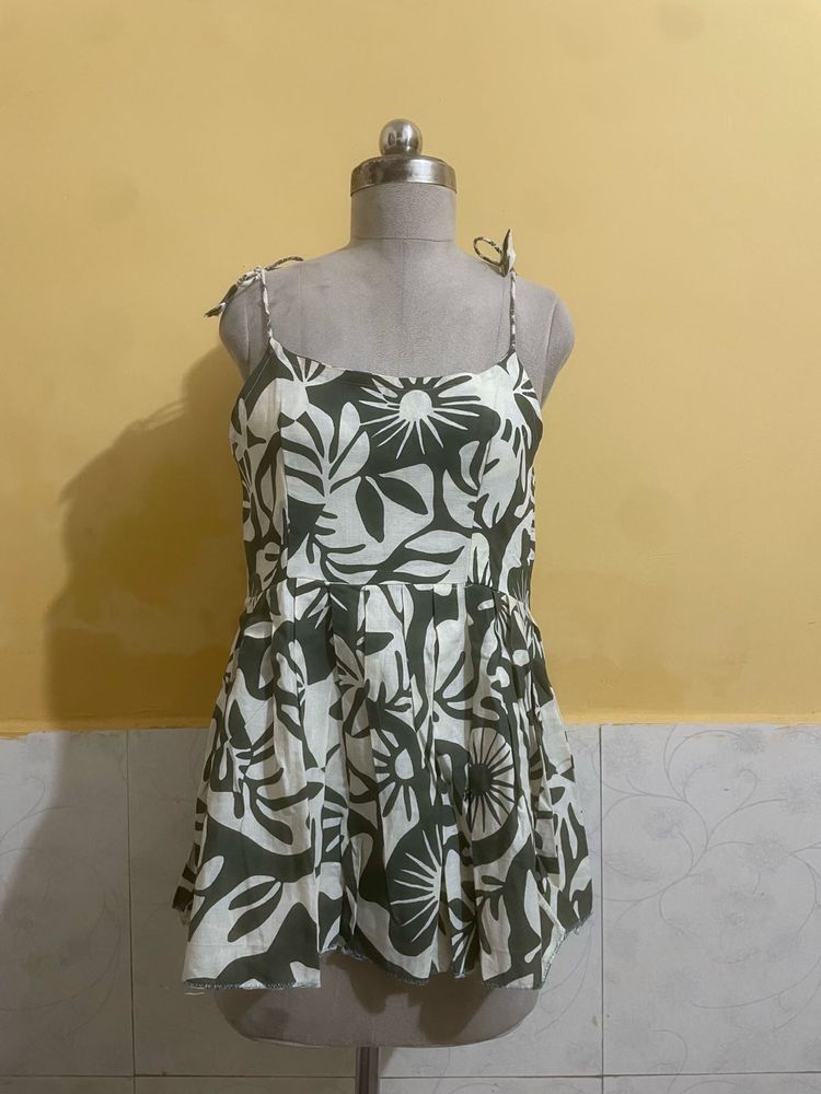Stylish Floral Print Spaghetti Strap Top