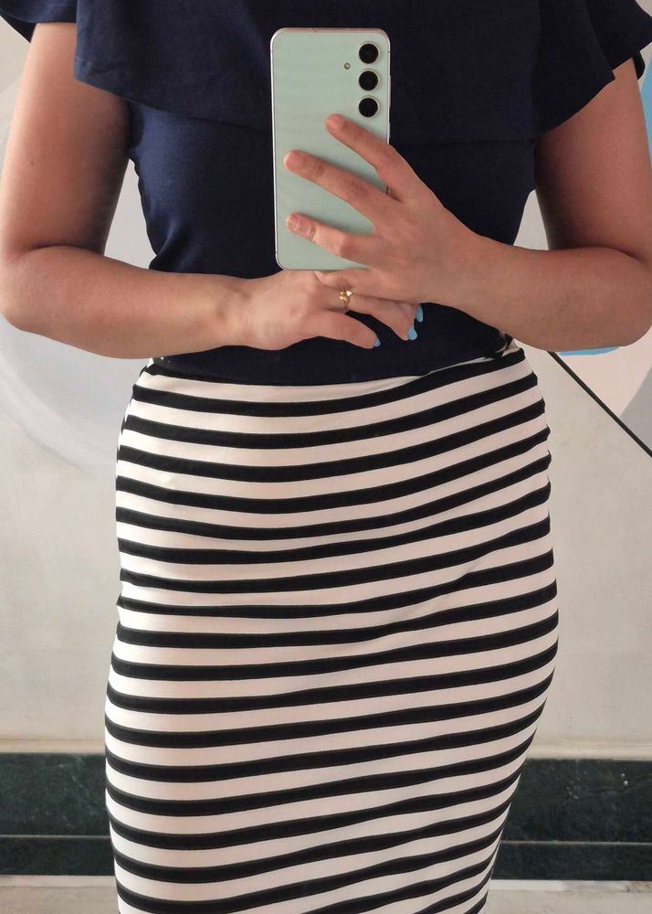 Striped Pencil Skirt