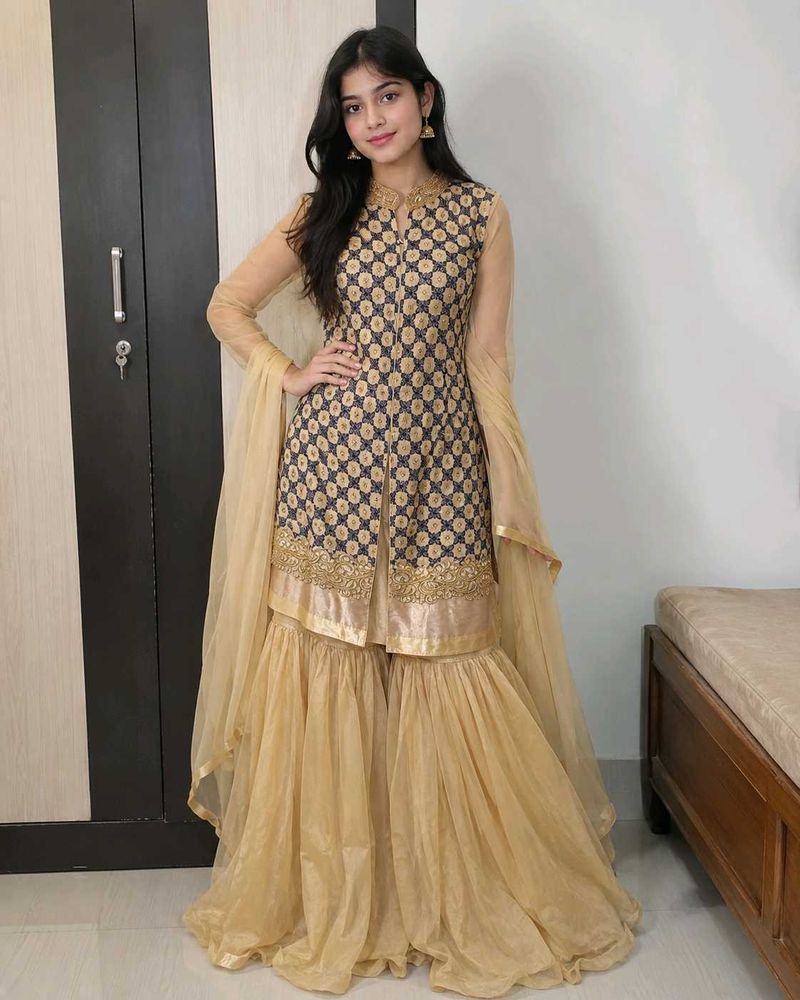 Elegant Kurta Set with Sharara