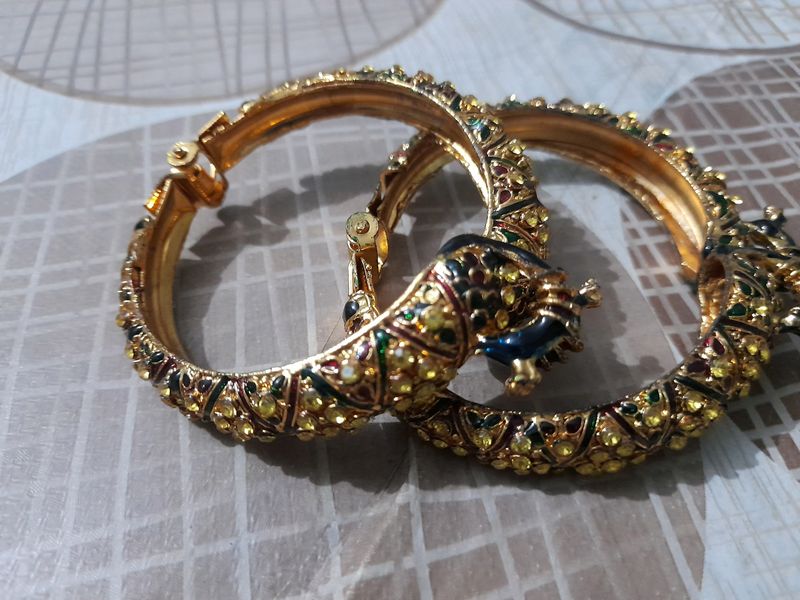 like new golden colour peacock design