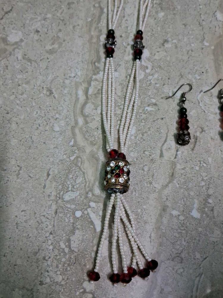 Elegant Beaded Necklace &amp; Earring Set