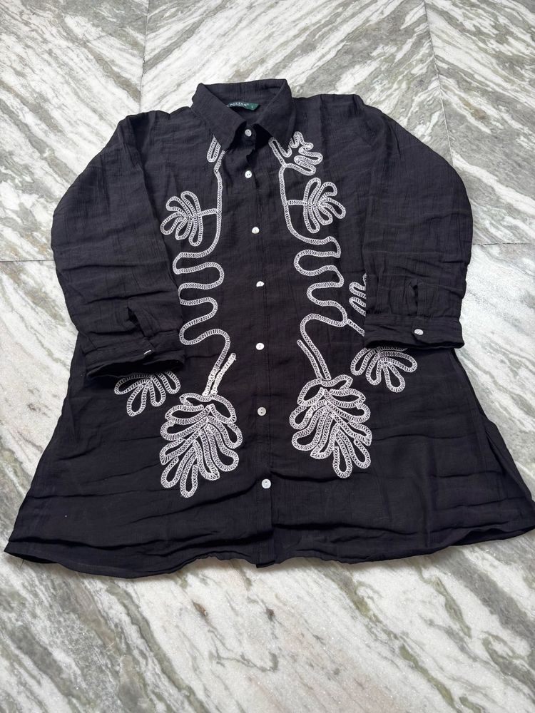 Elegant Black Kurta with White Embroidery