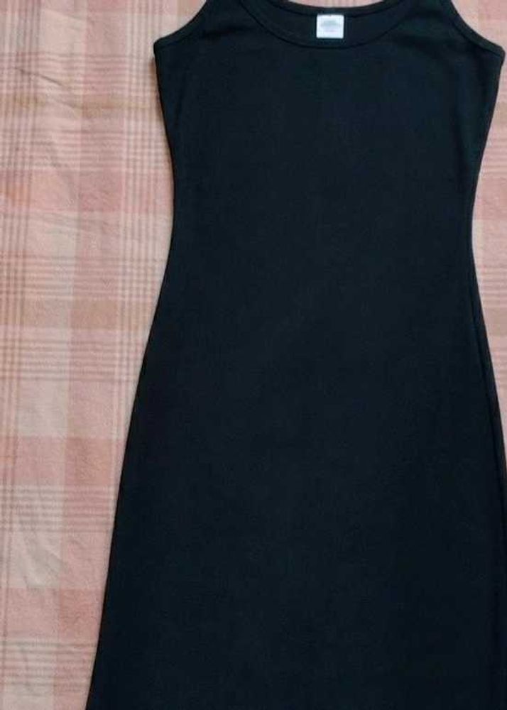 Sleek Black Spaghetti Strap Dress