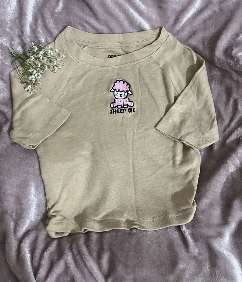 Cute 'Sheep Me' Graphic Tee
