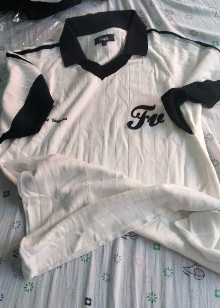 White &amp; Black Striped V-Neck Top