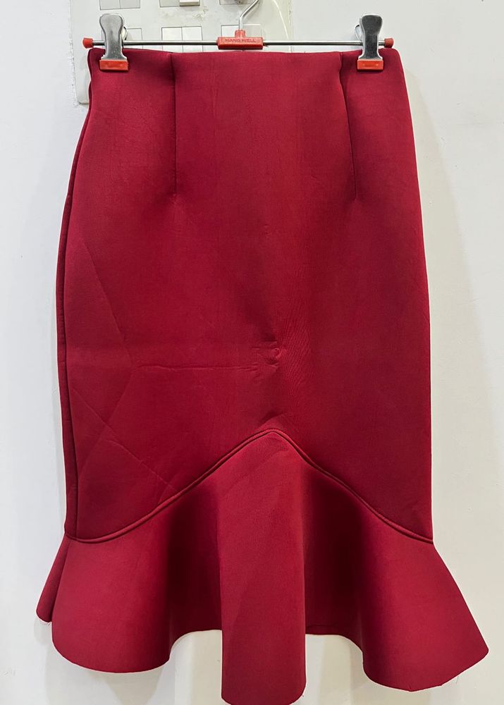 Chic Red Ruffle Hem Skirt