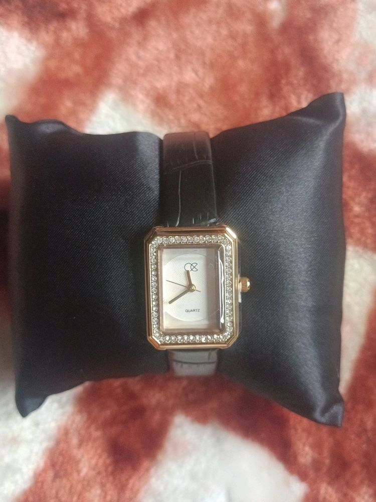 Oriflame Watch