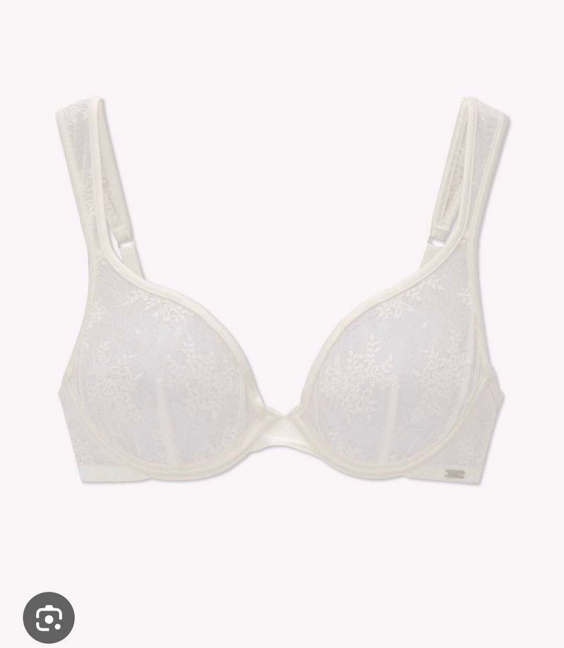Elegant White Lace embroidery bra with brief 👍