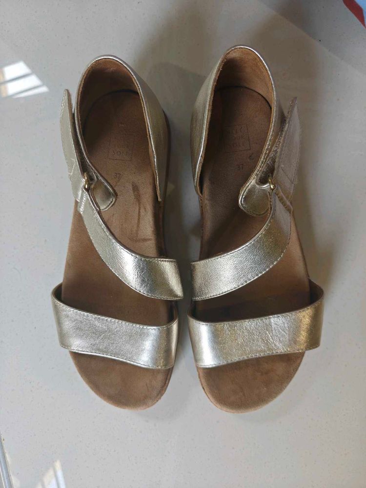 Stylish Gold Sandals