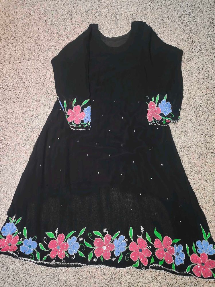Elegant Black Floral Gown