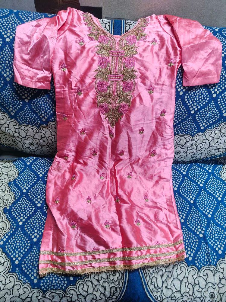 Elegant Satin Pink Kurta Set with Embroidery