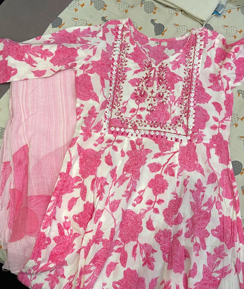 Pink Floral Kurta Set
