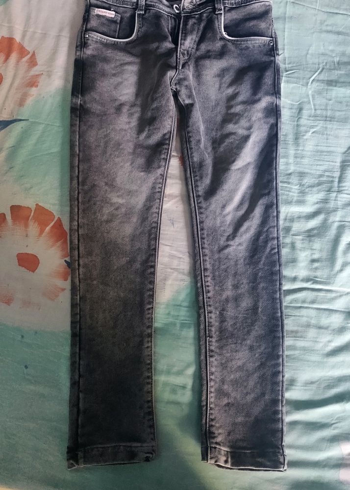 Men Jean In New Condition