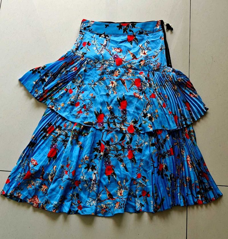 High quality midi skirt