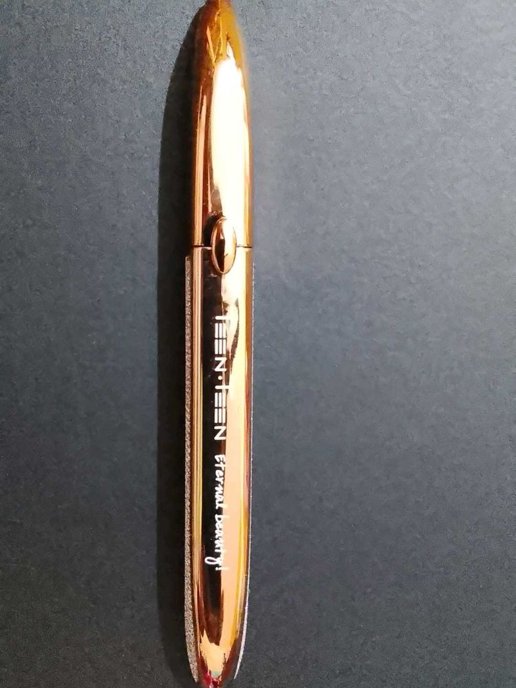 New Eyeliner Pen