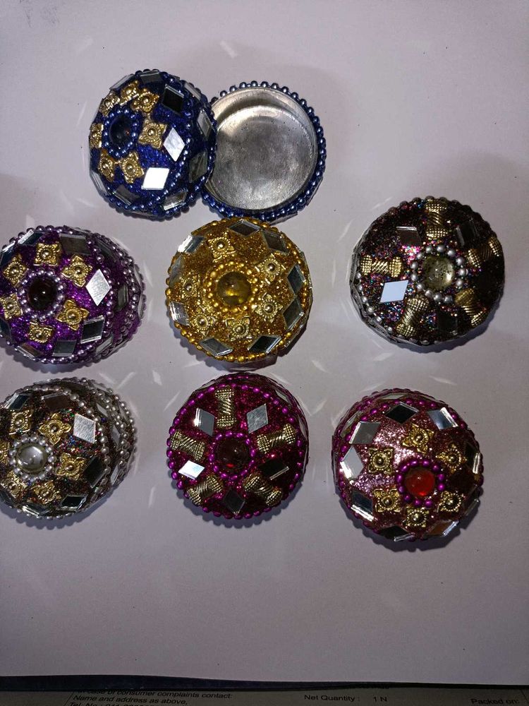 Aluminium Fancy Sindoor Box 9 Pcs
