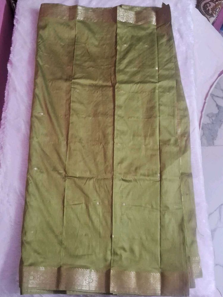 Elegant Olive Green Saree ( without blouse  )