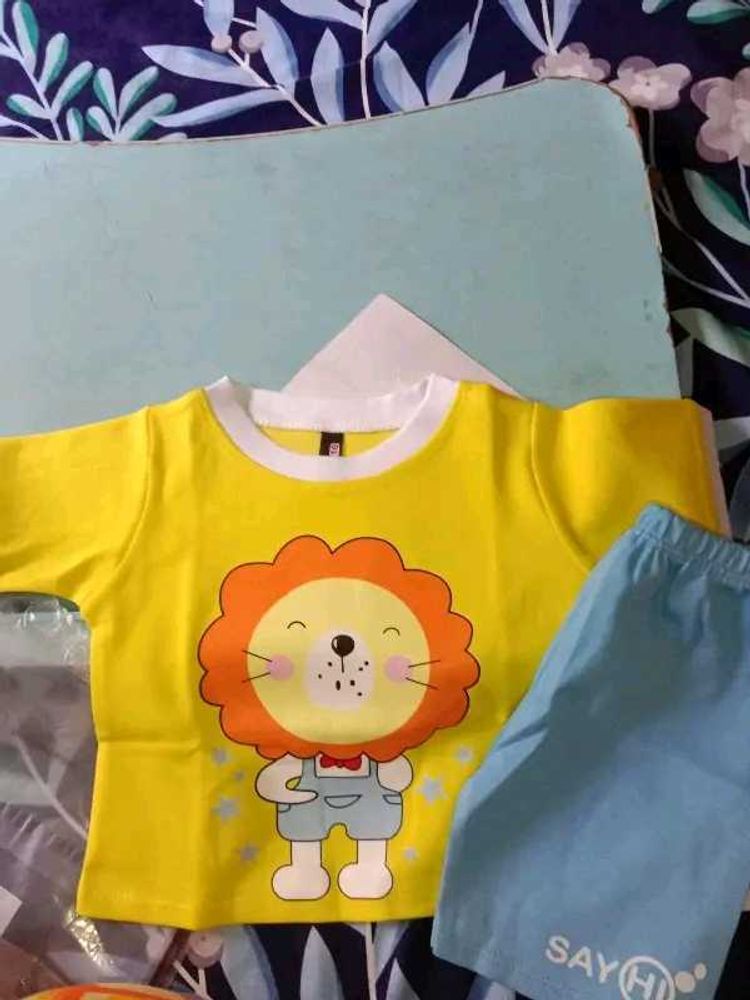 Cute Lion Print Baby Outfit