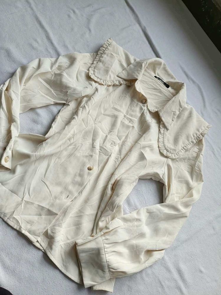Vintage Cream Ruffled Collar Blouse