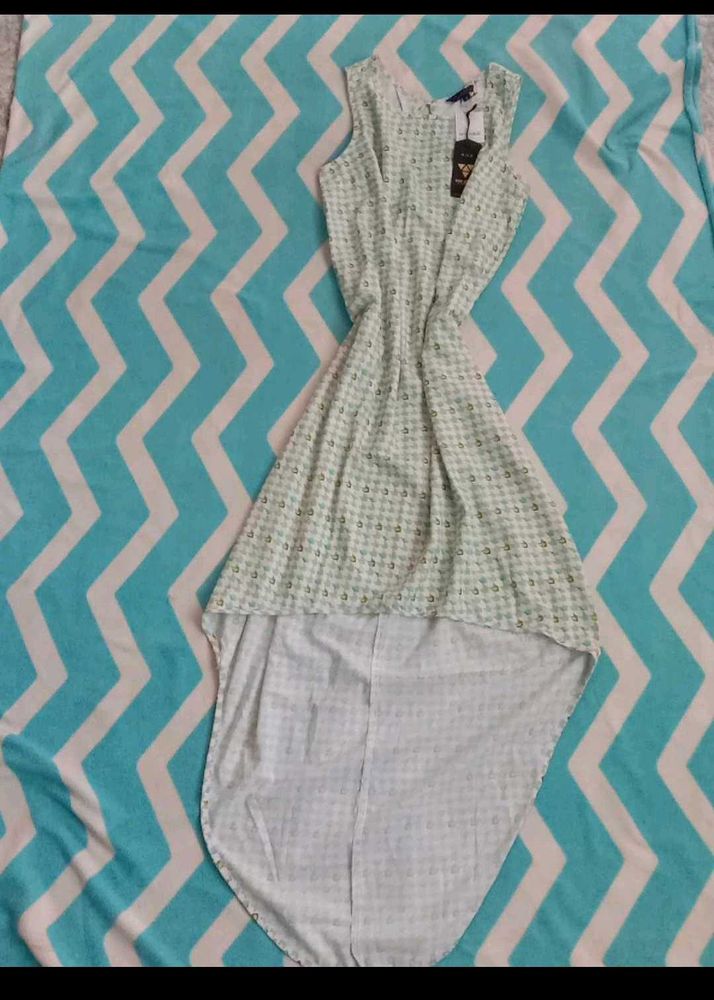 High Low 🔅 Design Pattern Gown ✅✅