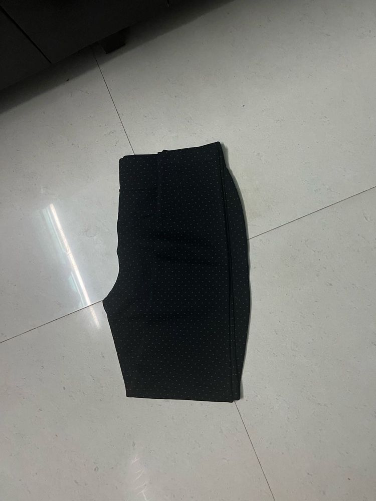 New Chic Black Polka Dot jeggings