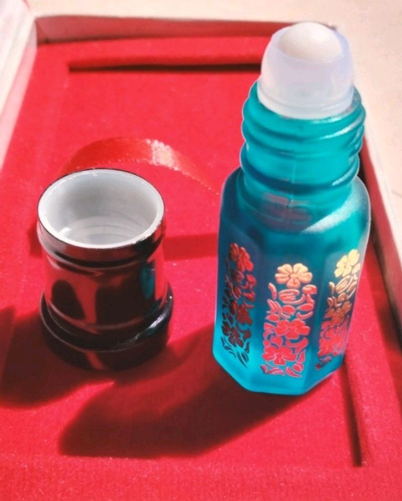 Purple Oud Attar