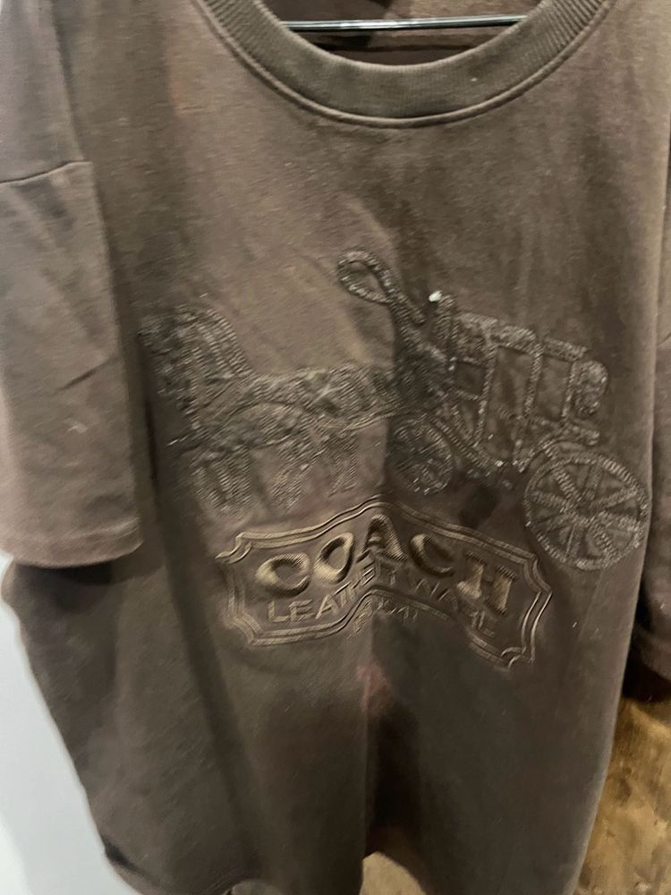 t shirt