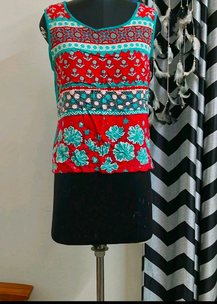 Sleeveless Top